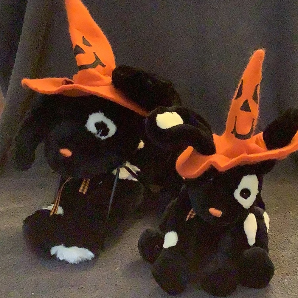 VTG 2002 Hallmark Bunnies by the bay Halloween set of 2